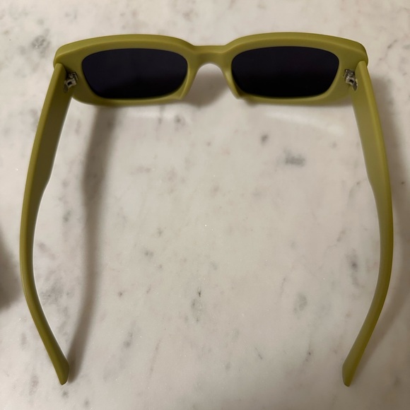 Rectangular Sunglasses - Picture 2 of 2